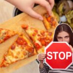pizza sul tagliare, cestino e ragazza con segnale "stop" in mano